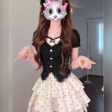 🌈ATC✨夏季日系  黑白針織上衣短裙兩件套 甜美風穿搭 收腰顯瘦 軟妹t恤蓬蓬裙套裝 夏天女裝  約會穿搭