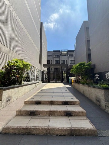 竹北科大「美地大境」邊間社區型美透天｜新竹縣竹北市科大一路