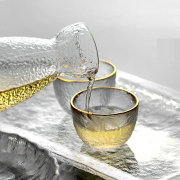 清酒壺 酒壺 日式家用清酒壺鷹嘴梅酒杯果酒白酒杯小杯米酒一口杯錘紋玻璃杯子『ZW10273』