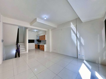 洽專員最便宜大里全新未住4+1房車庫社區別墅｜台中市大里區至善路