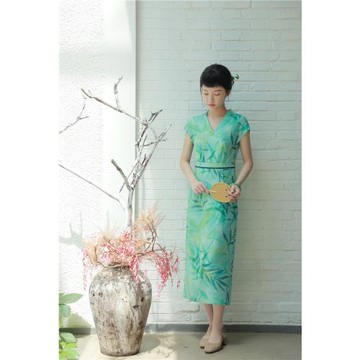 斜陽巷里 下過雨的細竹林 原創雙宮真絲連衣裙 限量款