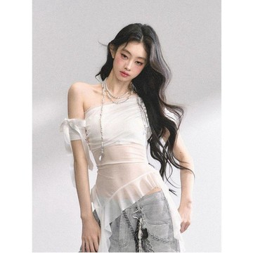 ♡ 𝑪𝒉𝒊𝒄 𝒖 ♡夏新款性感辣妹網紗透視不規則吊帶上衣純欲小心機顯瘦短袖女T恤