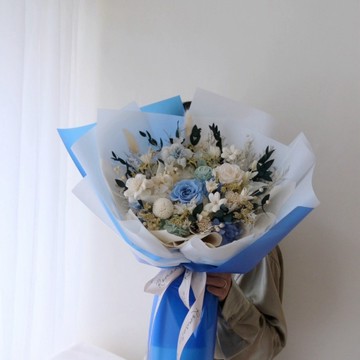 【閒暇人花藝設計】海 永生玫瑰花束 / 七夕花束 情人節禮物 畢業花束  永生花束 生日禮物 求婚花束