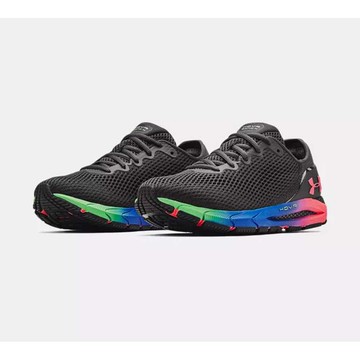 Under Armour 女 HOVR Sonic 4 慢跑鞋 3023559-107