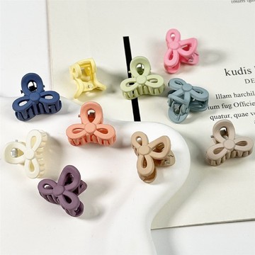 【HOOMI】領結磨砂小抓夾-4入（2.5cm）（混色）（顏色隨機出貨）