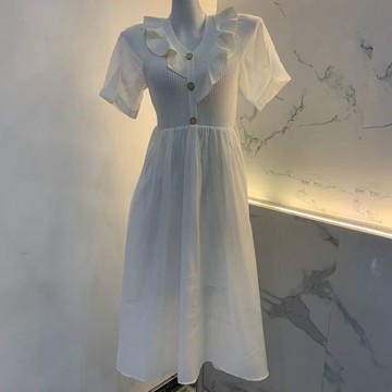 清倉韓系chic荷葉邊V領針織連衣裙女夏季新款收腰顯瘦溫柔風裙子不規則連身裙 韓系連衣裙 文藝連衣裙 套裝洋裝 連衣裙