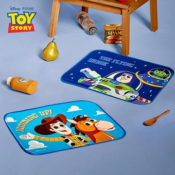 【Sense Lab. 好感製所】玩具總動員 餐食止滑桌墊兩入組(胡迪/巴斯)