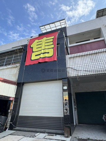 仁武仁雄商圈-五套房-全屋翻新金透店｜高雄市仁武區仁雄路