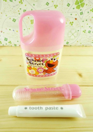 【震撼精品百貨】Sesame Street_芝麻街~外出牙刷組-草莓