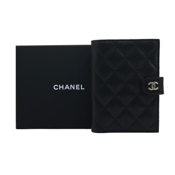CHANEL 香奈兒 雙折護照夾中型錢包(黑金)