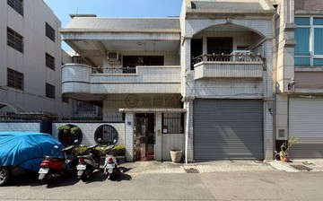 【鳳山車站】《鳳山商工》超大面寬◆獨棟車庫別墅｜高雄市鳳山區文苑街