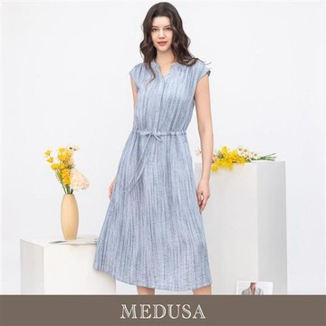 現貨【MEDUSA 曼度莎】水藍細紋嫘縈休閒洋裝（M-XL）｜條紋洋裝 休閒穿搭 度假洋裝