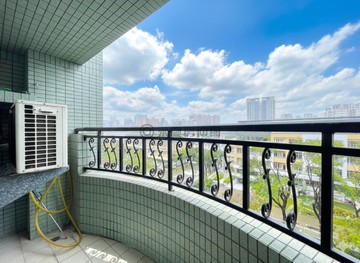 近R16高鐵-面新光國小-陽台進出大四房-車位已租｜高雄市左營區華夏路