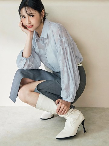 微透膚滿版繡花翻領排釦襯衫上衣