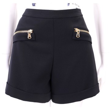 BOUTIQUE MOSCHINO 黑色金拉鍊設計反褶短褲