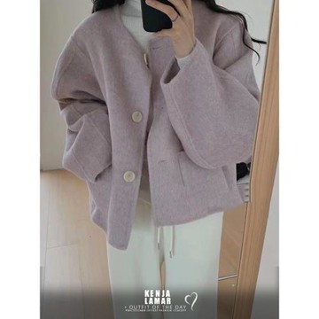 今年流行超好看淡紫色小香風外套女秋冬高級感韓系小個子短款呢子