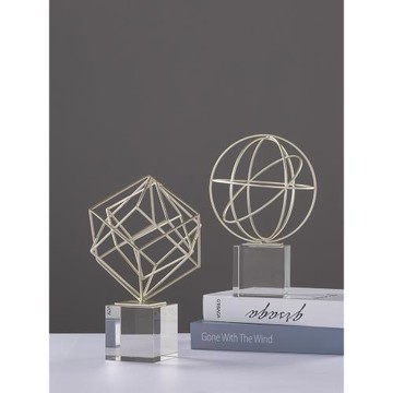 現代輕奢客廳酒柜裝飾品創意抽象幾何水晶擺件簡約金屬工藝品擺設