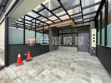 羅東鎮內全新別墅B｜間間套房＋獨立車庫｜宜蘭縣羅東鎮光明街