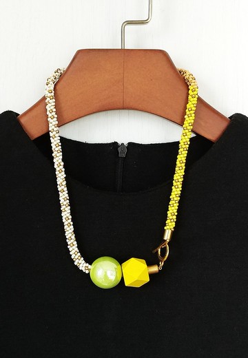 Walking on Sunshine 全人手編織頸鏈