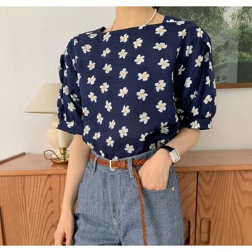 小雛菊印花泡泡袖百搭寬鬆襯衫