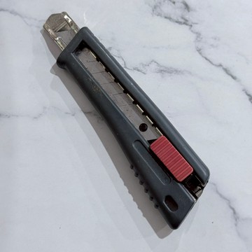 [沐沐屋] 重型美工刀 18mm｜防滑握柄^1216"