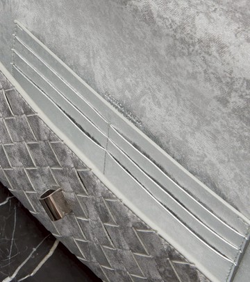 Bottega Veneta Andiamo Intrecciato metallic leather clutch