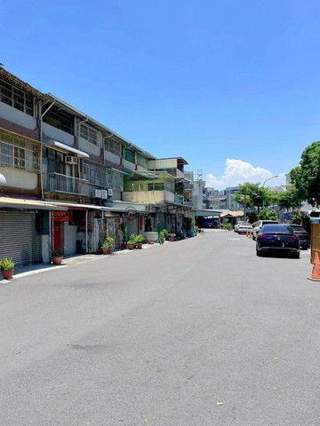 高大特區新台17線旁⭐經典台灣味臨8米路透天｜高雄市楠梓區德中路