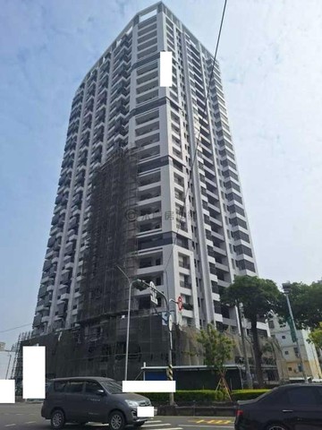 鑫空樹超值高CP預售2房2衛車位｜高雄市三民區鼎山街