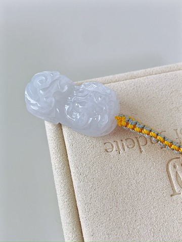 緬甸天然翡翠A玉白冰貔貅掛件 能量石