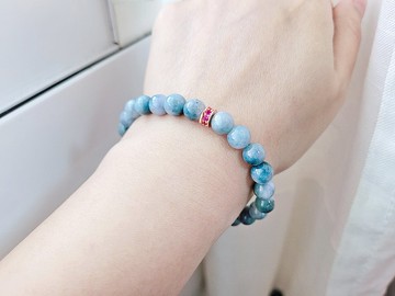 【純翠】天然翡翠 淺牛仔藍7mm圓珠15到16手圍 | 顯白 | 附台灣證