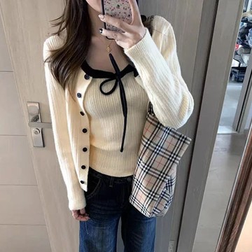 自帶打光感！ 韓系穿搭兩件套 奶杏色 針織開衫 防曬外套 女 撞色設計 蝴蝶結系帶 吊帶背心 純欲穿搭 約會套裝 隔日達