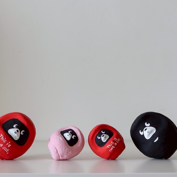 【Yourtableware】快速出貨 日本 高島一精 This is not a cat. MARRON 開運 達摩 擺飾