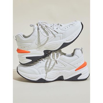 中跟設計感圓頭舒適日常休閑鞋