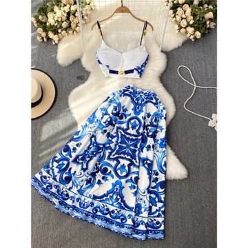 高級感時尚套裝女休閑度假金屬扣性感吊帶上衣民族風印花半裙套裝