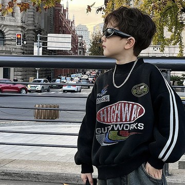 男童美式加絨衛衣圓領上衣加絨加厚男孩潮流酷韓版衛衣兒童痞帥 男童秋冬上衣 兒童衛衣 刷毛上衣 長袖T恤 保暖圓領上衣