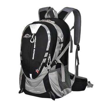 LOCAL LION 登山包 Outdoor 25L 黑色  45 x 29 x 19cm