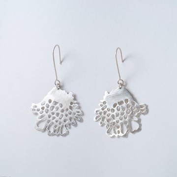 手工打造純銀海洋靈感垂墜耳環