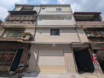 小港桂林商圈翻新美透天｜高雄市小港區復華路