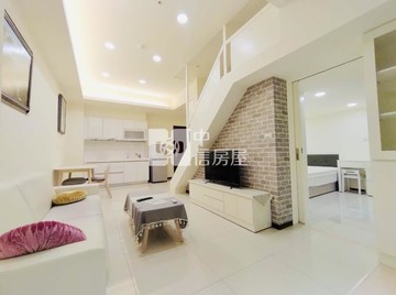 微笑世紀雲品邊間裝潢戶｜台中市北區育樂街