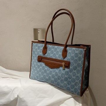 今年流行腋下包包女春夏2024新款大容量單肩托特包時尚通勤斜挎包