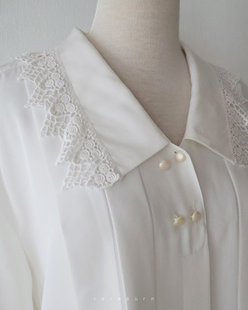 復古刺繡領寬鬆歐美版型短袖米黃古著襯衫