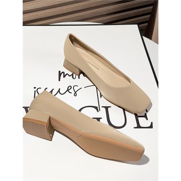 淺口一腳蹬粗跟方頭裸色單鞋女2025年新款夏軟皮高跟鞋中跟奶奶鞋