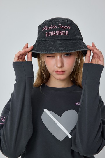 水洗絲絨漁夫帽 – Rich & Single