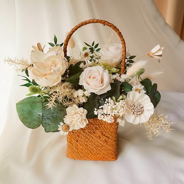 藤編竹籃永生花-白綠色