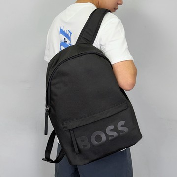 【New START精品服飾-員林】現貨 Boss 大字母 帆布 大容量 後背包