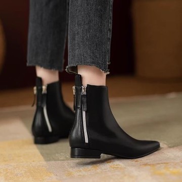 歐洲站2025新款秋冬簡約平底尖頭靴女皮面后拉鏈時裝靴軟皮女短靴
