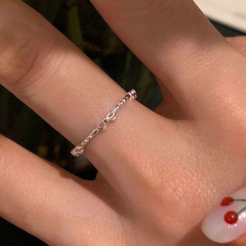 免運🔥新款精緻ins風蝴蝶結戒指女簡約小衆設計開口可調節輕奢高級感銀飾 戒指 開口戒指 女生戒指 單身戒指 尾戒 飾品