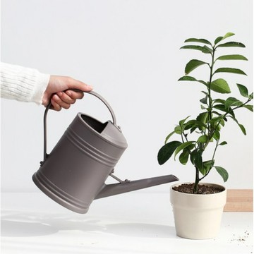 【出清品】70-1_小麥購物 家用園藝澆水器 L238 2L, 復古黑色, 1個