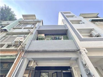 鹽埕翻新透天店面｜高雄市鹽埕區瀨南街