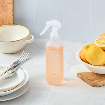 Easen 植萃循環多功能廚房清潔噴霧 300ml 柑橘精油